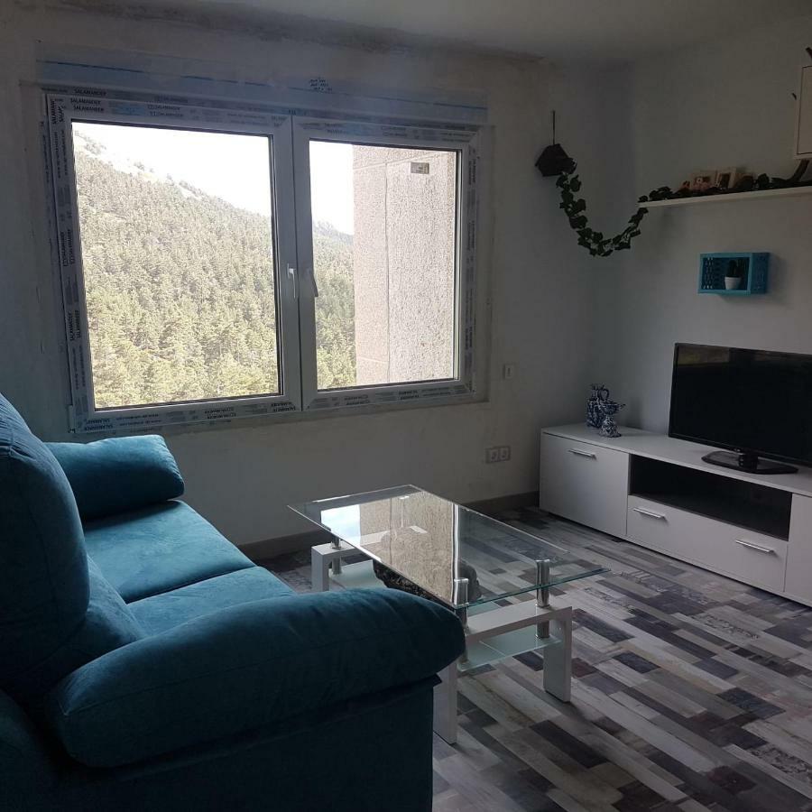 Estudio romántico en Puerto De Navacerrada Cercedilla Exterior foto