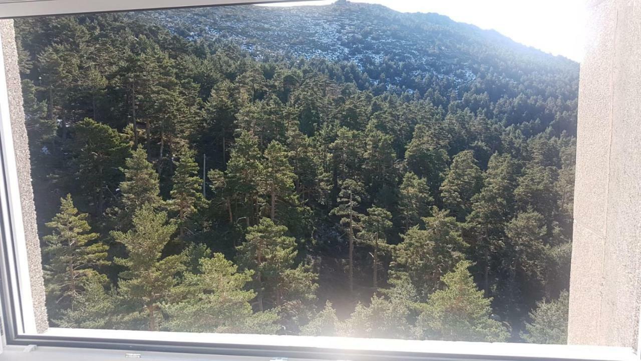 Estudio romántico en Puerto De Navacerrada Cercedilla Exterior foto